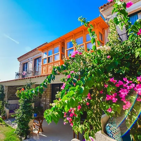 Moranka Hotel *